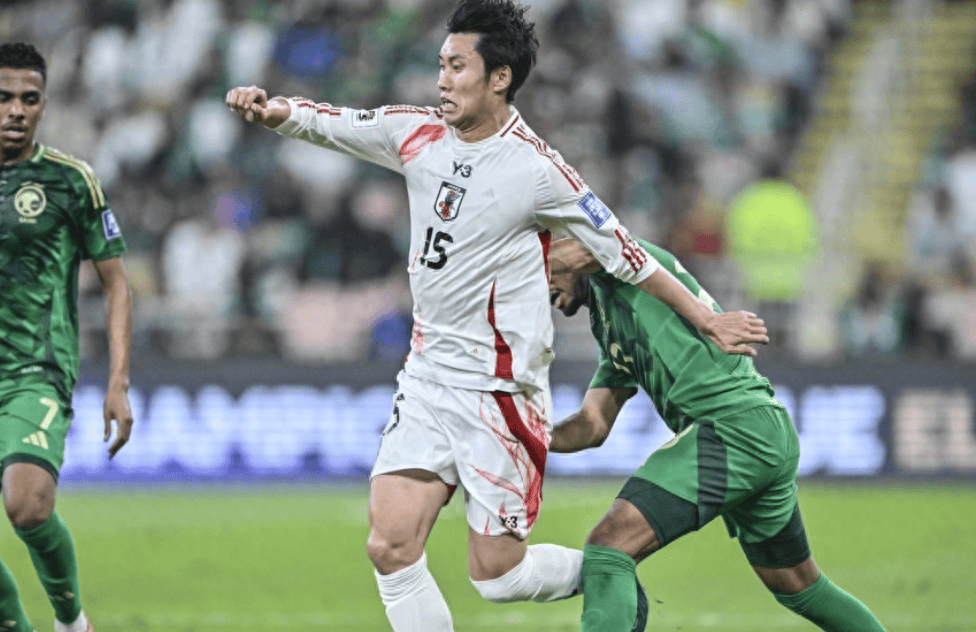 河床进攻端火力强劲,欲破布宜诺斯艾利斯独立防线 河床进攻端火力强劲,欲破布宜诺斯艾利斯独立防线