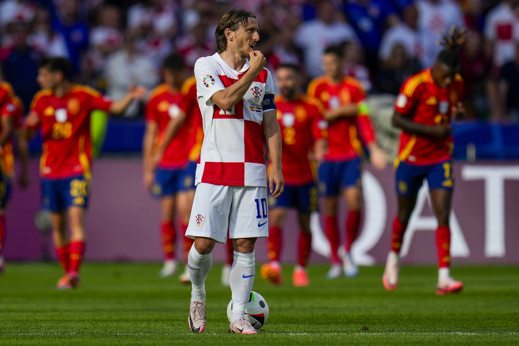 保加利亚队将挑战阿尔巴尼亚队，欧洲杯预选赛精彩纷呈！的简单介绍