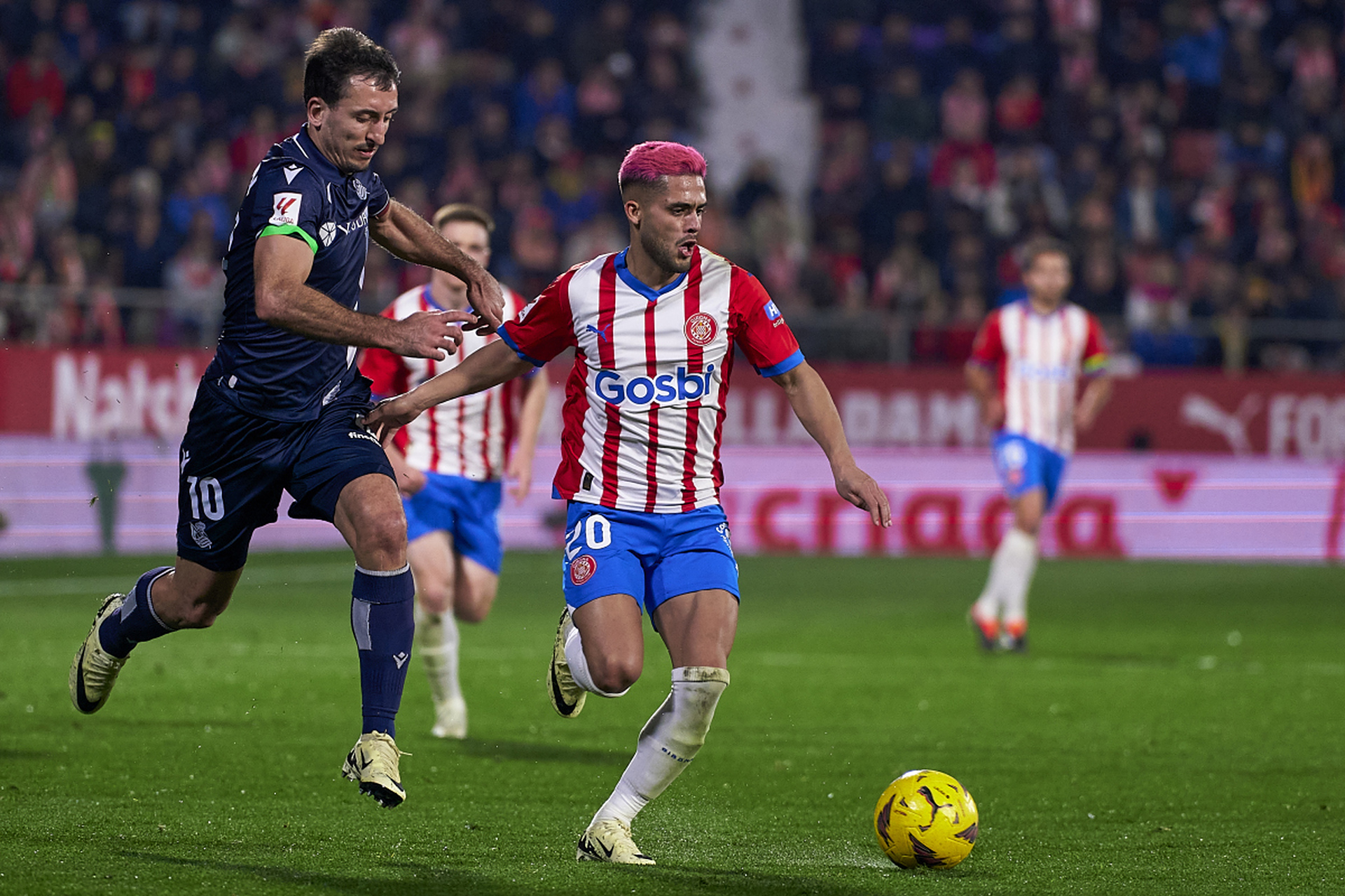 阿尔梅里亚主场逼平,球队保级压力增加的简单介绍