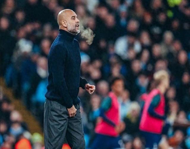 曼城主场欲观察后防表现，仔细备战的简单介绍