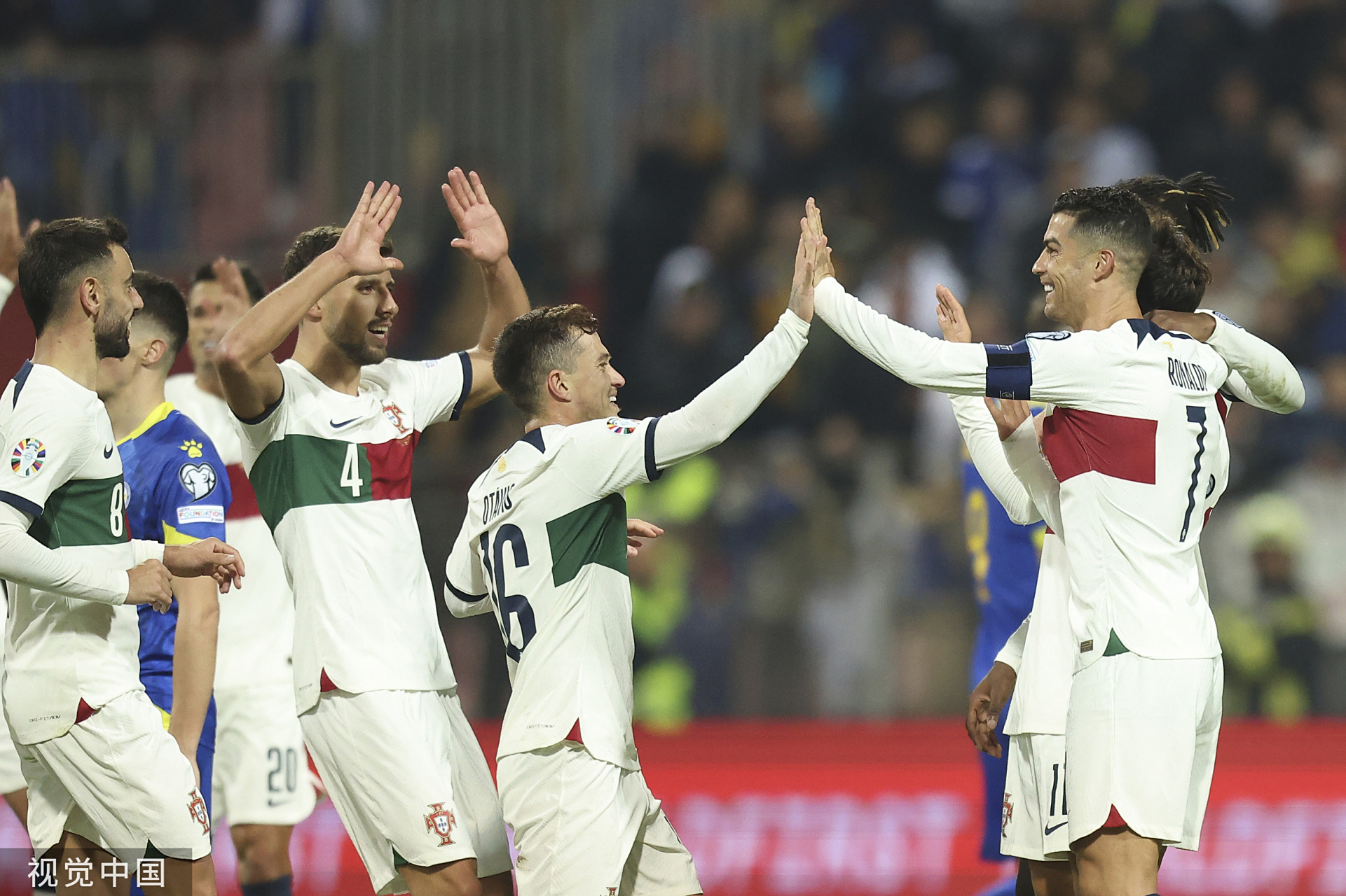 波黑队在欧预赛比赛中一路披荆斩棘的简单介绍