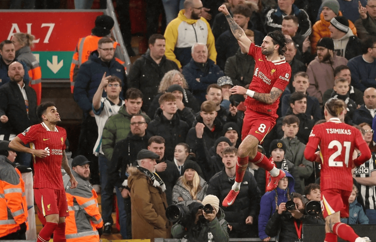 包含英超领头羊再胜利！利物浦豪取主场3-1战胜AC米兰的词条