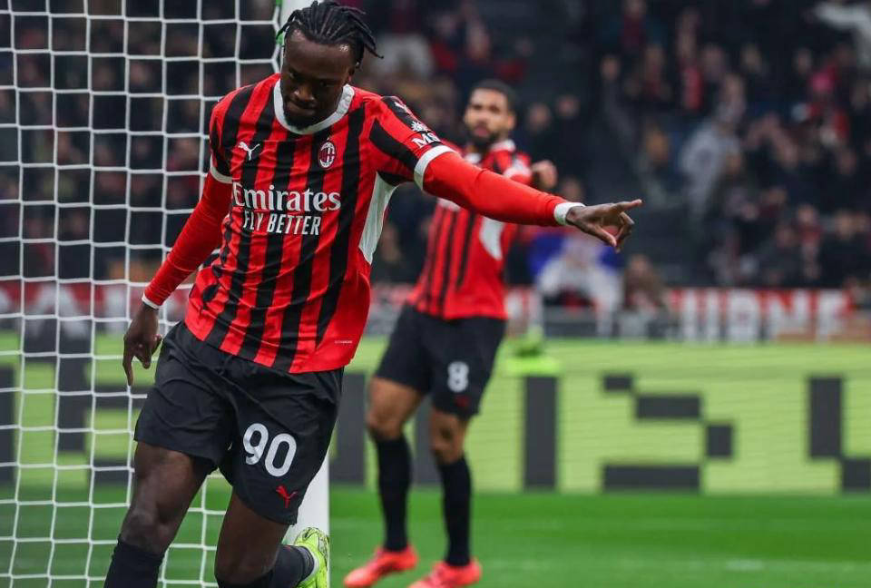 AC米兰前锋在比赛中受伤，或将休战数周的简单介绍