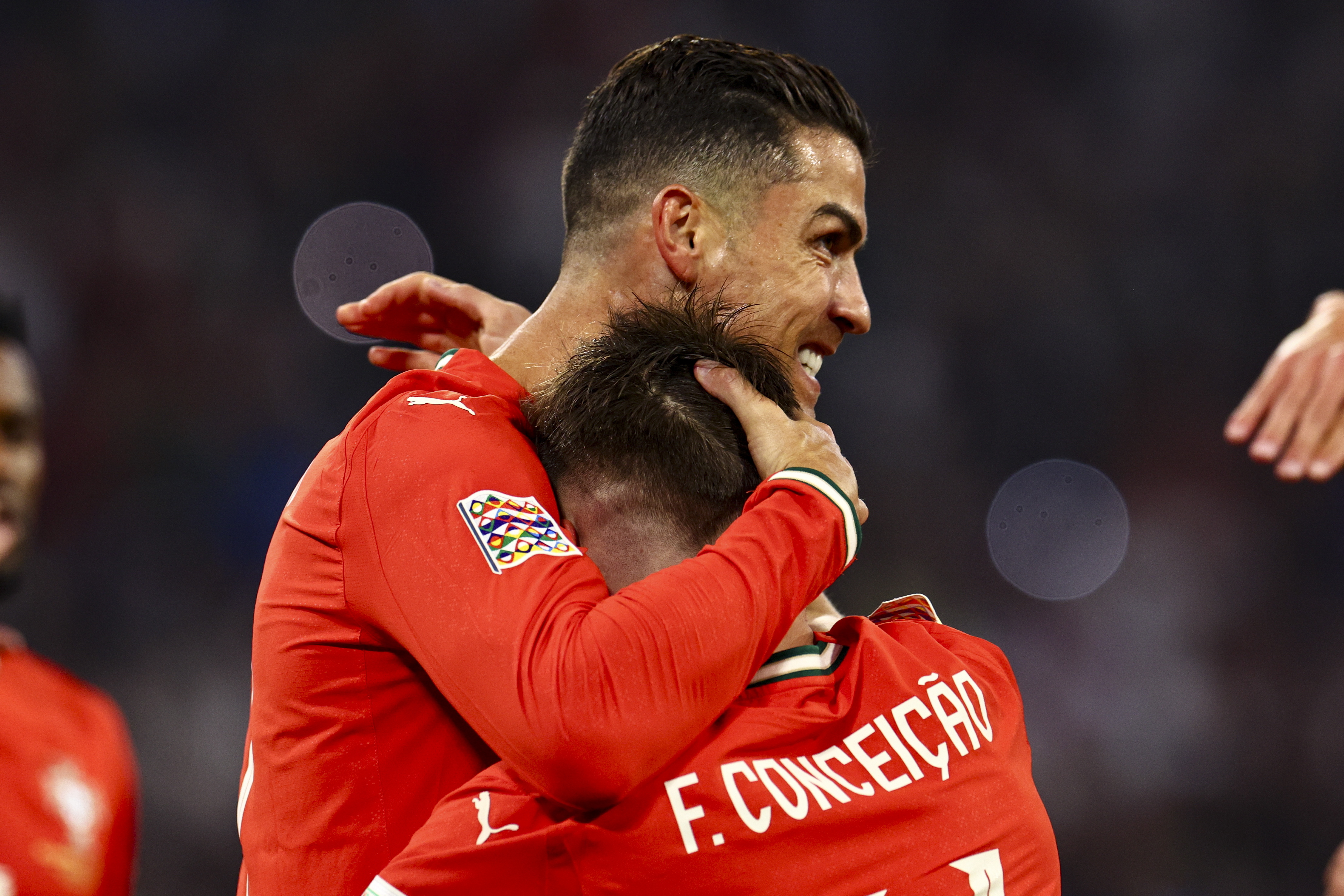 包含英勇拼搏!欧洲国家队在赛场上不畏强敌的词条 包含英勇拼搏!欧洲国家队在赛场上不畏强敌的词条