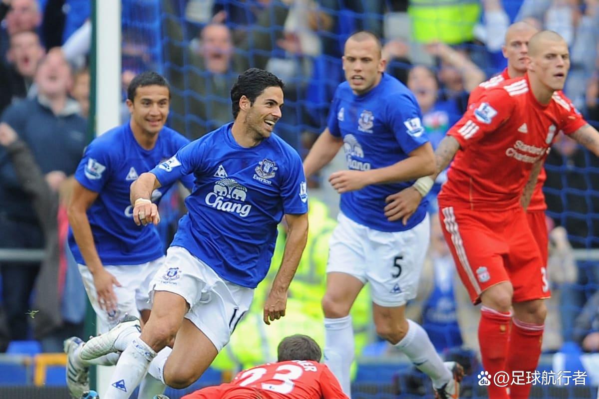 曼联逆转战胜埃弗顿，豪取宝贵三分