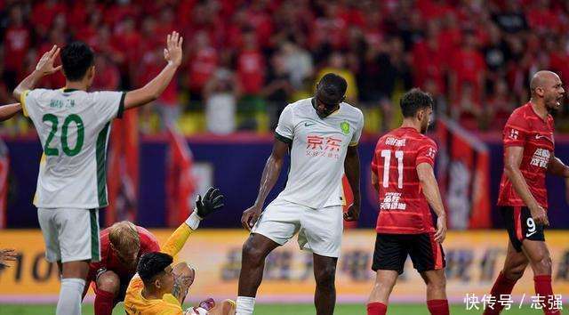 上海申花不敌天津泰达，遭遇两连败