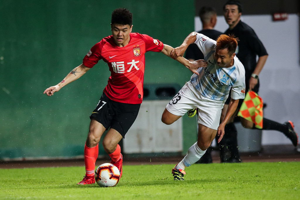 胜负悬念足球盛事，玩家目不转睛的简单介绍