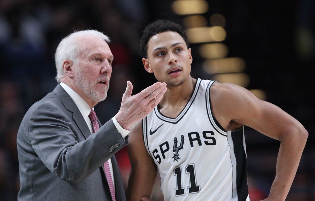 包含开拓者遇强敌——门罗重修旧好单节轰下分带队获得平局的词条