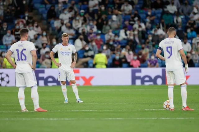 只剩一席！曼城-阿贾克斯，更接近冠军！