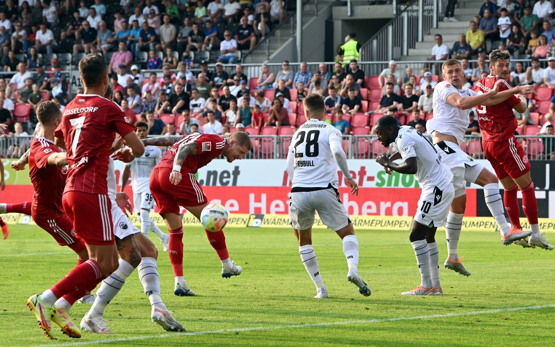 莱加内斯客场挑战埃瓦尔，力争取胜