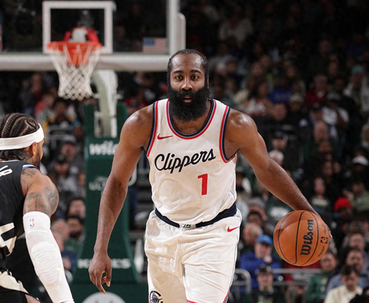 马刺逆转快船，雄鹿力克篮网