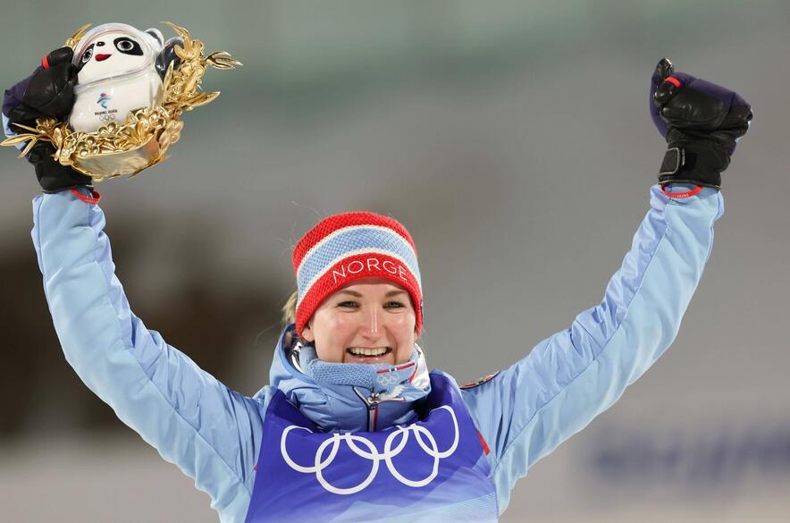 关于挪威夺两面金牌，刷新个人最佳纪录的信息